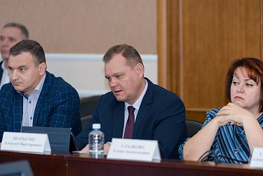 О бесплатных земельных участках и капремонте в многоквартирных домах